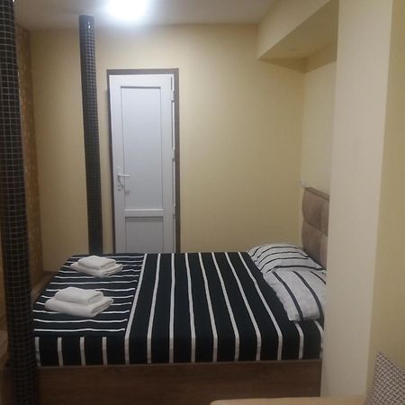 טביליסי Vakhtang Gorgasali Apartment מראה חיצוני תמונה
